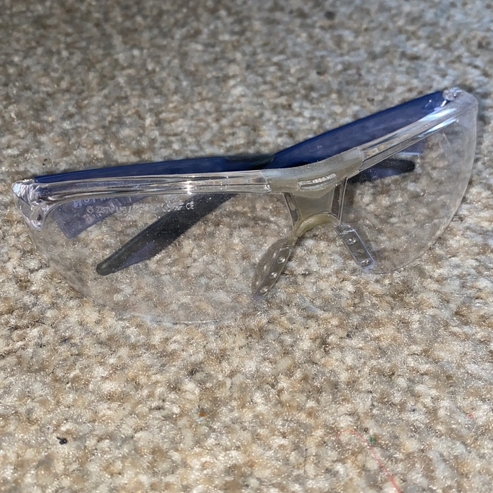 Assorted Sunglasses - Picture 12 of 12